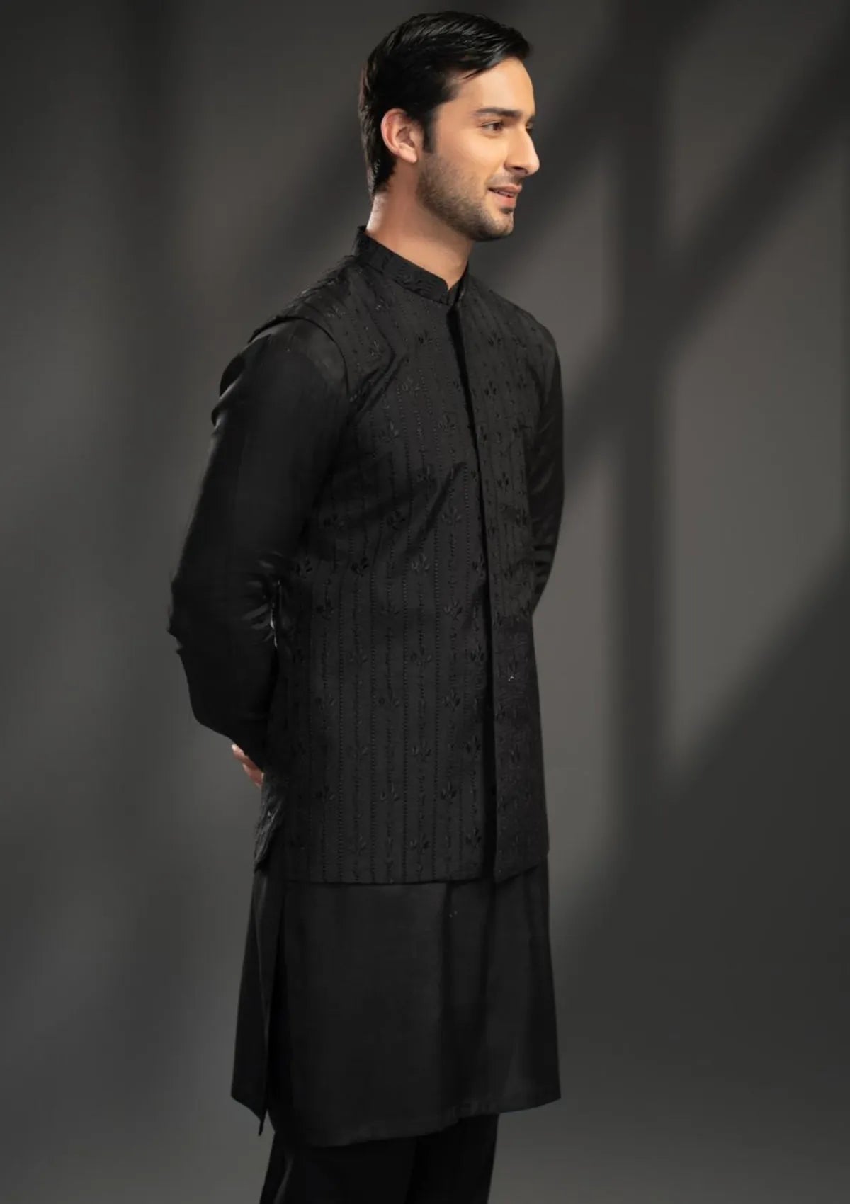 Rangrez by Ahmad Raza AR5188