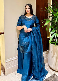 mohsin-saeed-fabrics-is-selling-online-and-in stores-Luxury-daily-wear-wedding-wear-formal-wear-in-budgeted-price-This-product-is-from-maria-osama-khan-luxury-pret-royal-sapphire-is-available-on-Mohsin-saeed-fabrics-website.