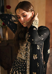 mohsin-saeed-fabrics-is-selling-online-and-in stores-Luxury-daily-wear-wedding-wear-formal-wear-in-budgeted-price-This-product-is-from-mahnur-pakeezah-luxury-formals25-pk-08-zinia-is-available-on-Mohsin-saeed-fabrics-website.