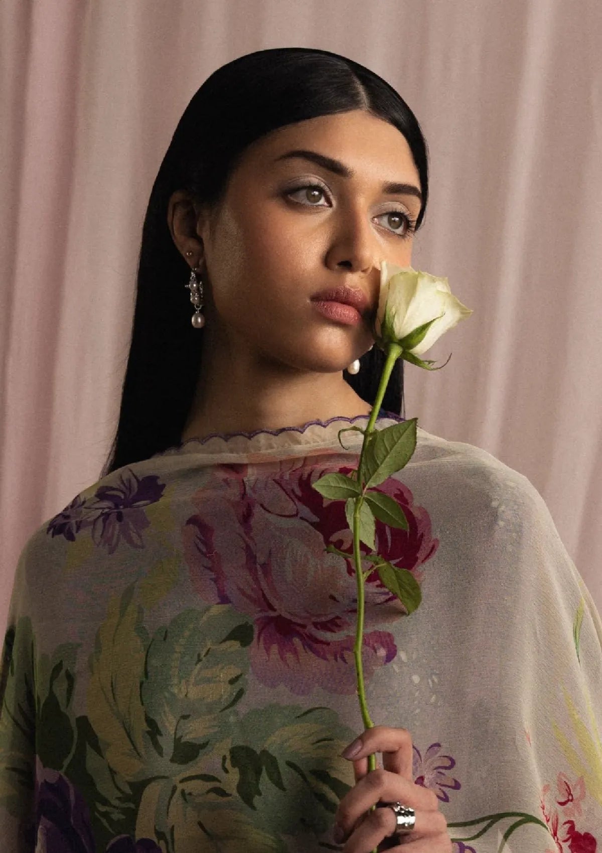 Zara Shahjahan Satori Stillness & Luxury'26 D-02 SUMIRE