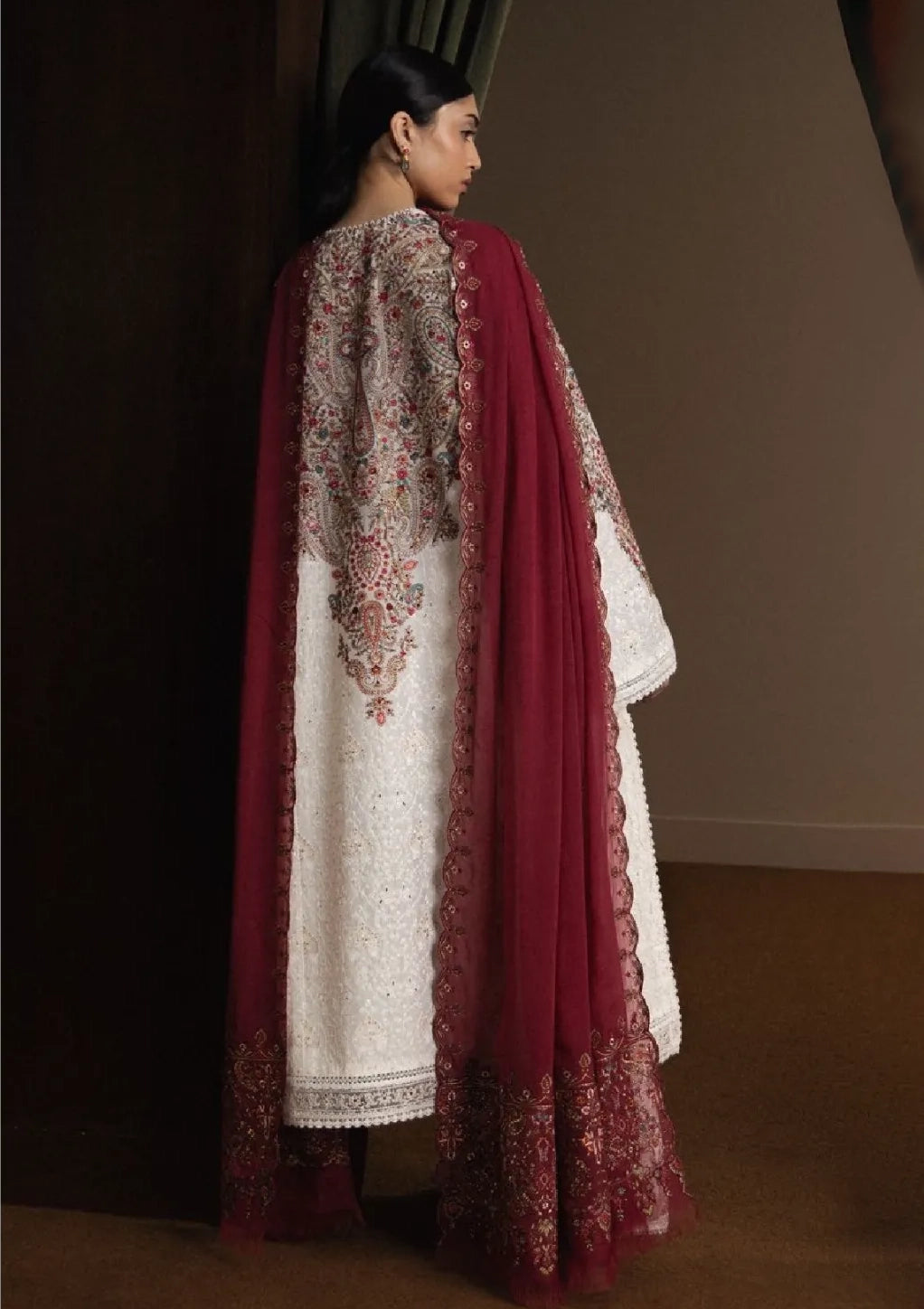 Zara Shahjahan Satori Stillness & Luxury'26 D-07 HIKARI