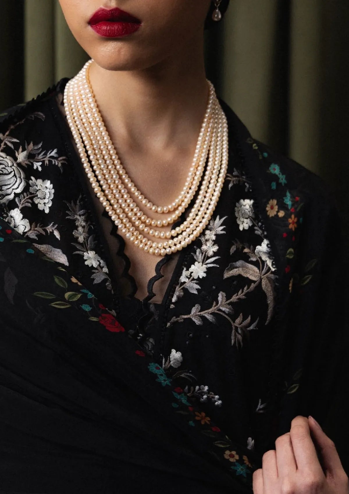 Zara Shahjahan Satori Stillness & Luxury'26 D-10 TAKUMI