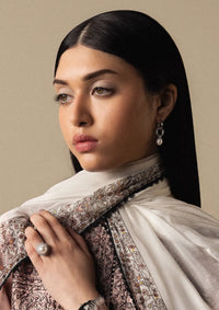 Zara Shahjahan Satori Stillness & Luxury'26 D-11 AKAHANA