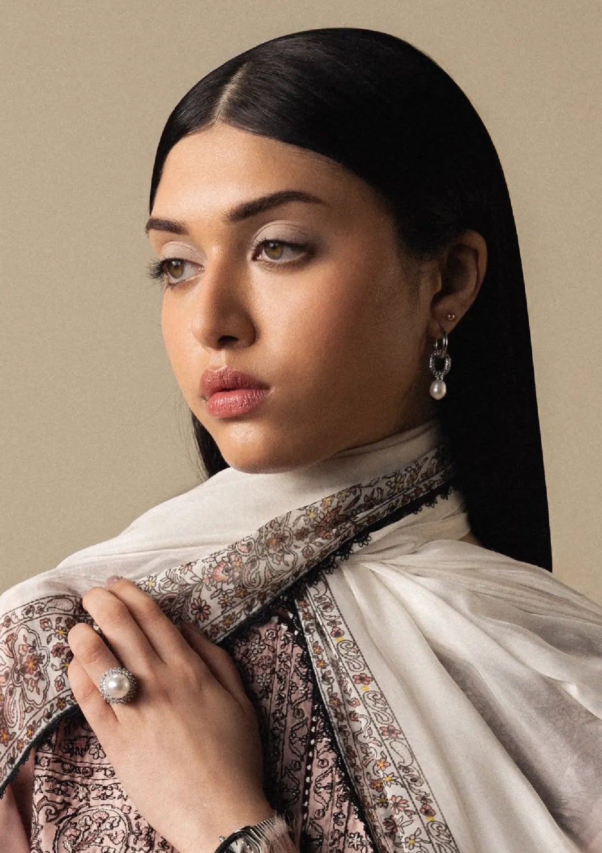 Zara Shahjahan Satori Stillness & Luxury'26 D-11 AKAHANA