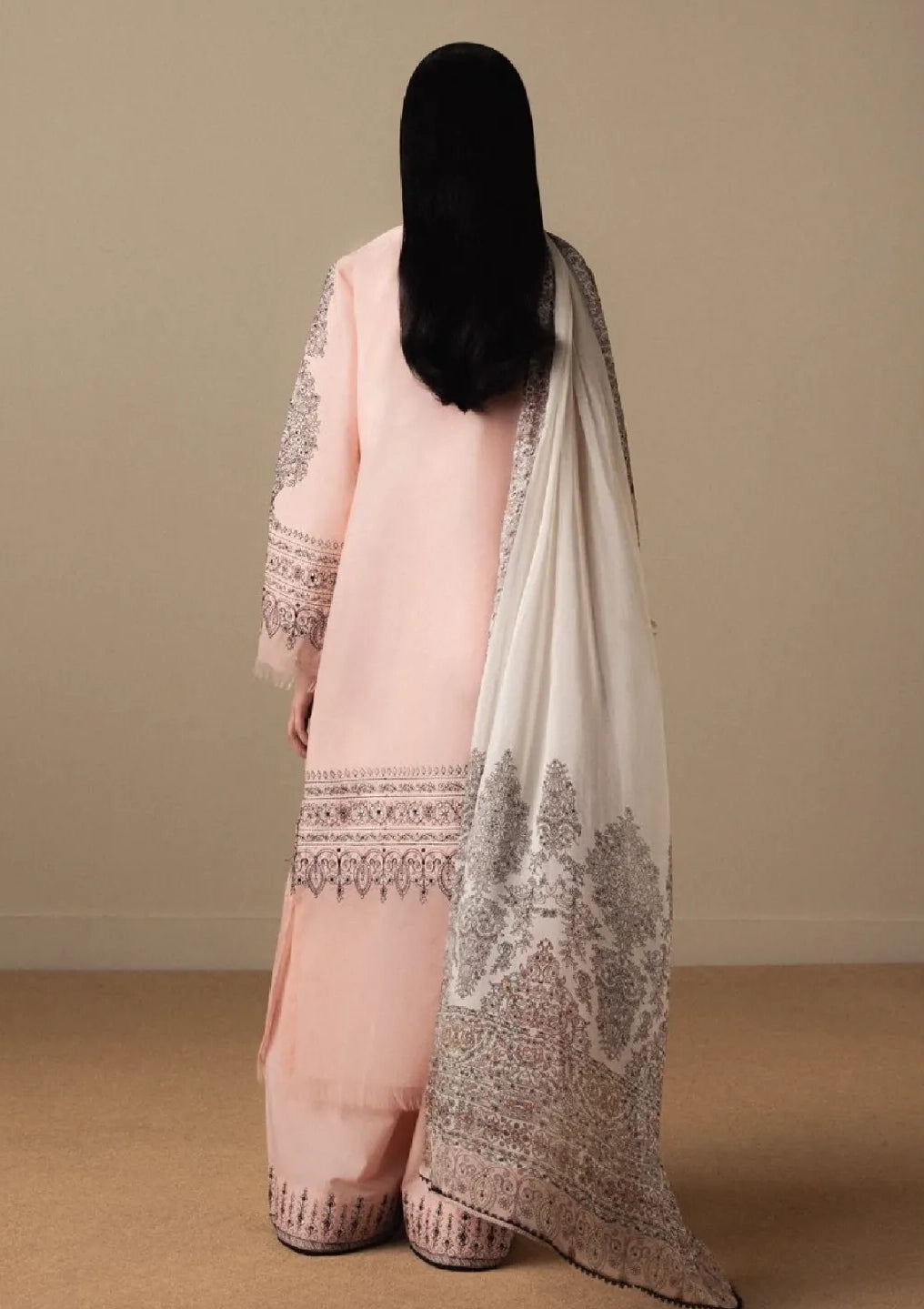 Zara Shahjahan Satori Stillness & Luxury'26 D-11 AKAHANA