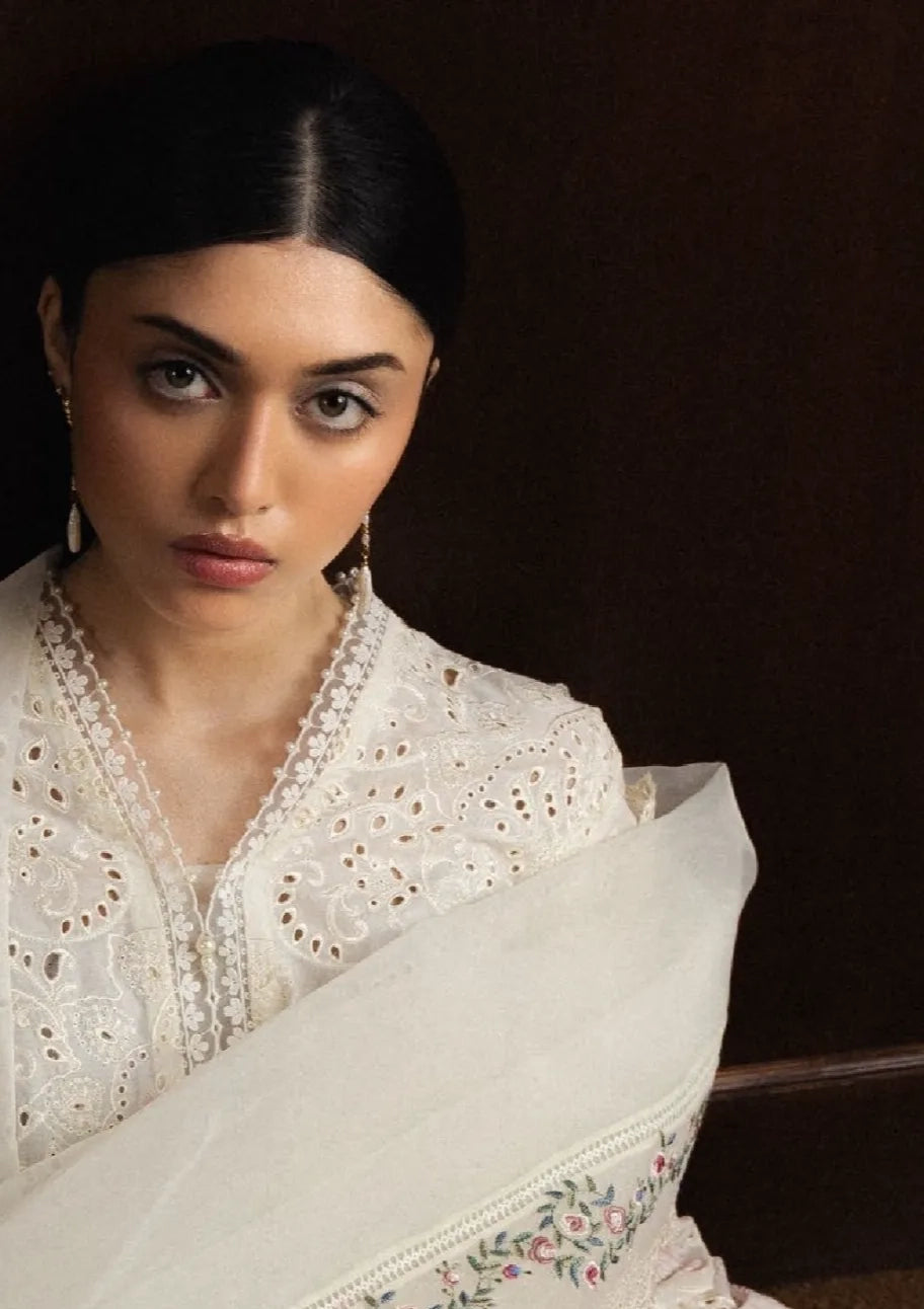 Zara Shahjahan Satori Stillness & Luxury'26 D-12 HOSHIMI