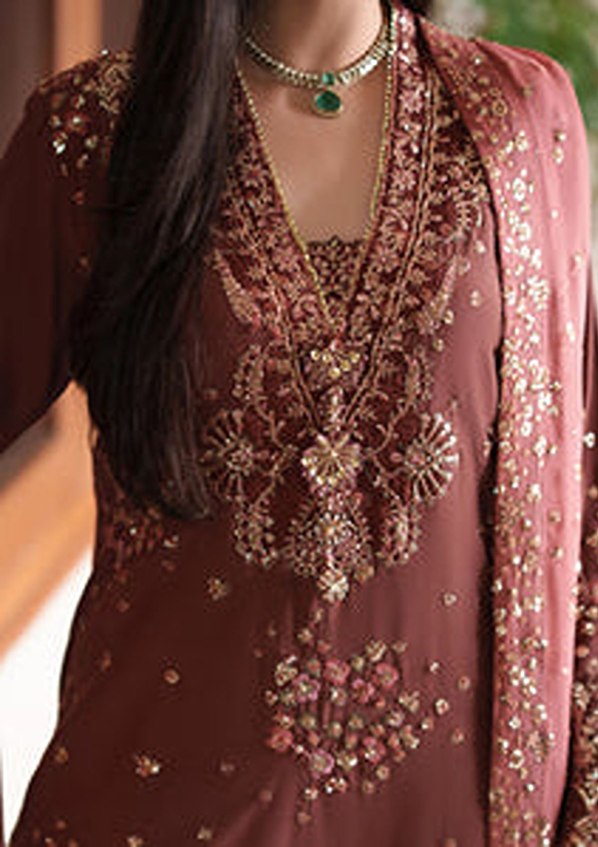 Roheenaz Mah-e-Noor Silk'26 D-01 Zarnish