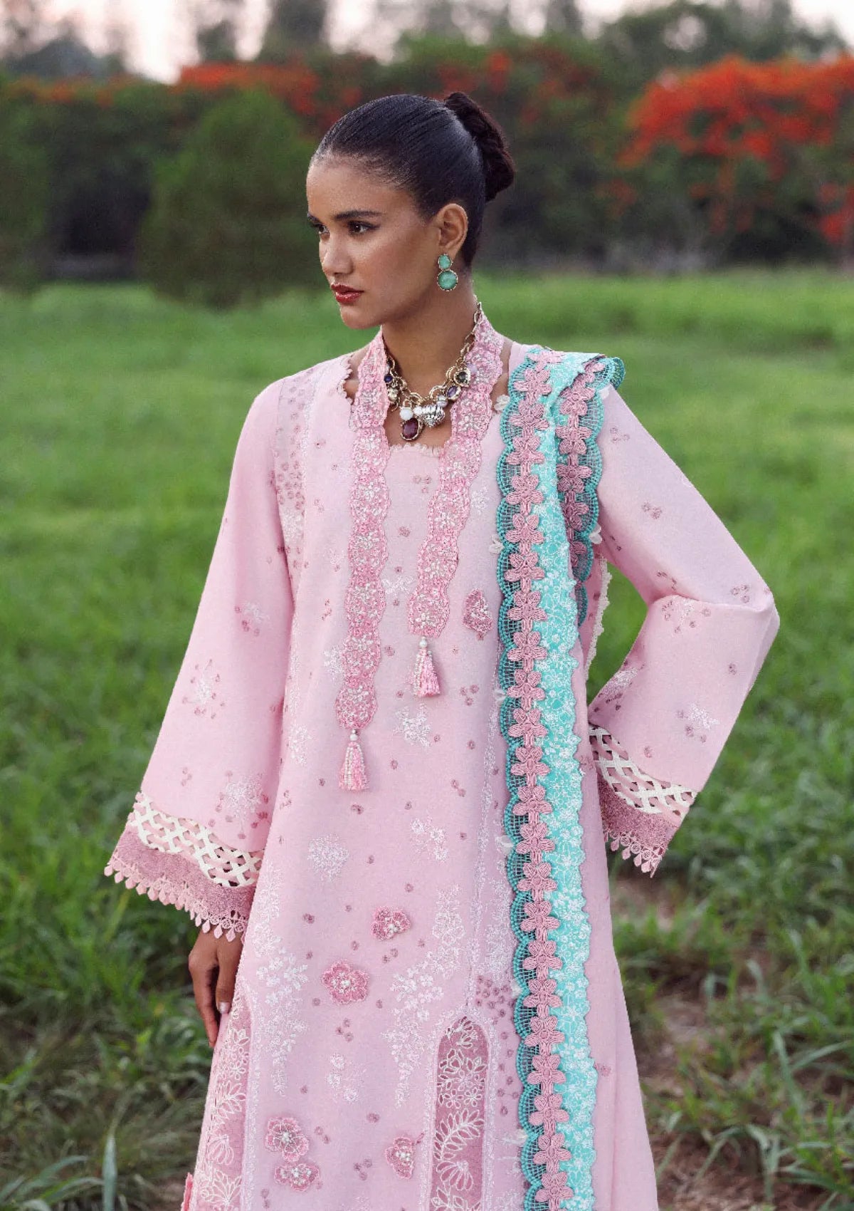 Republic Lilas Summer Lawn'26 D-1B Zayra