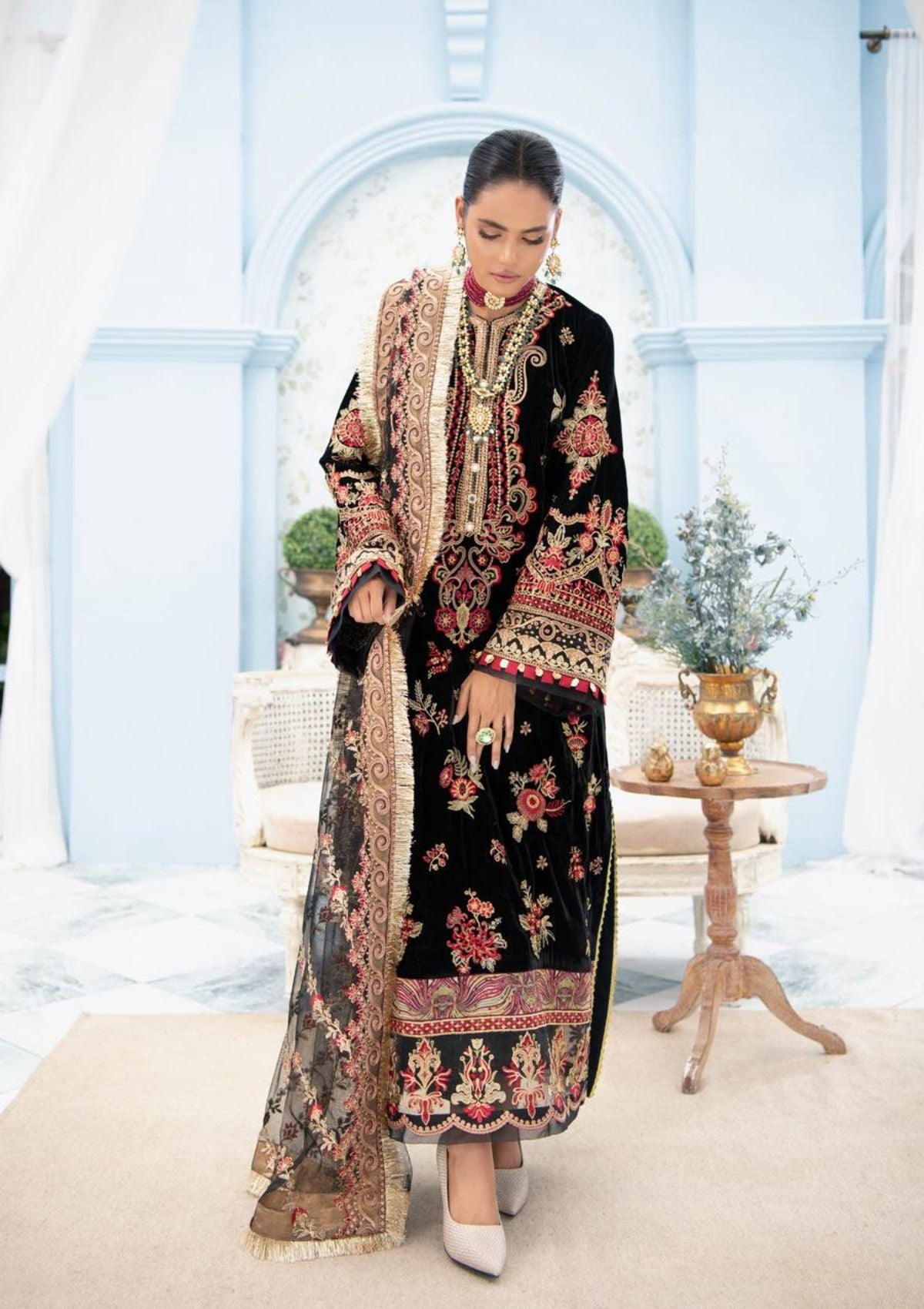 AIK Atelier Mon Amour'21 Look-07 - Mohsin Saeed Fabrics
