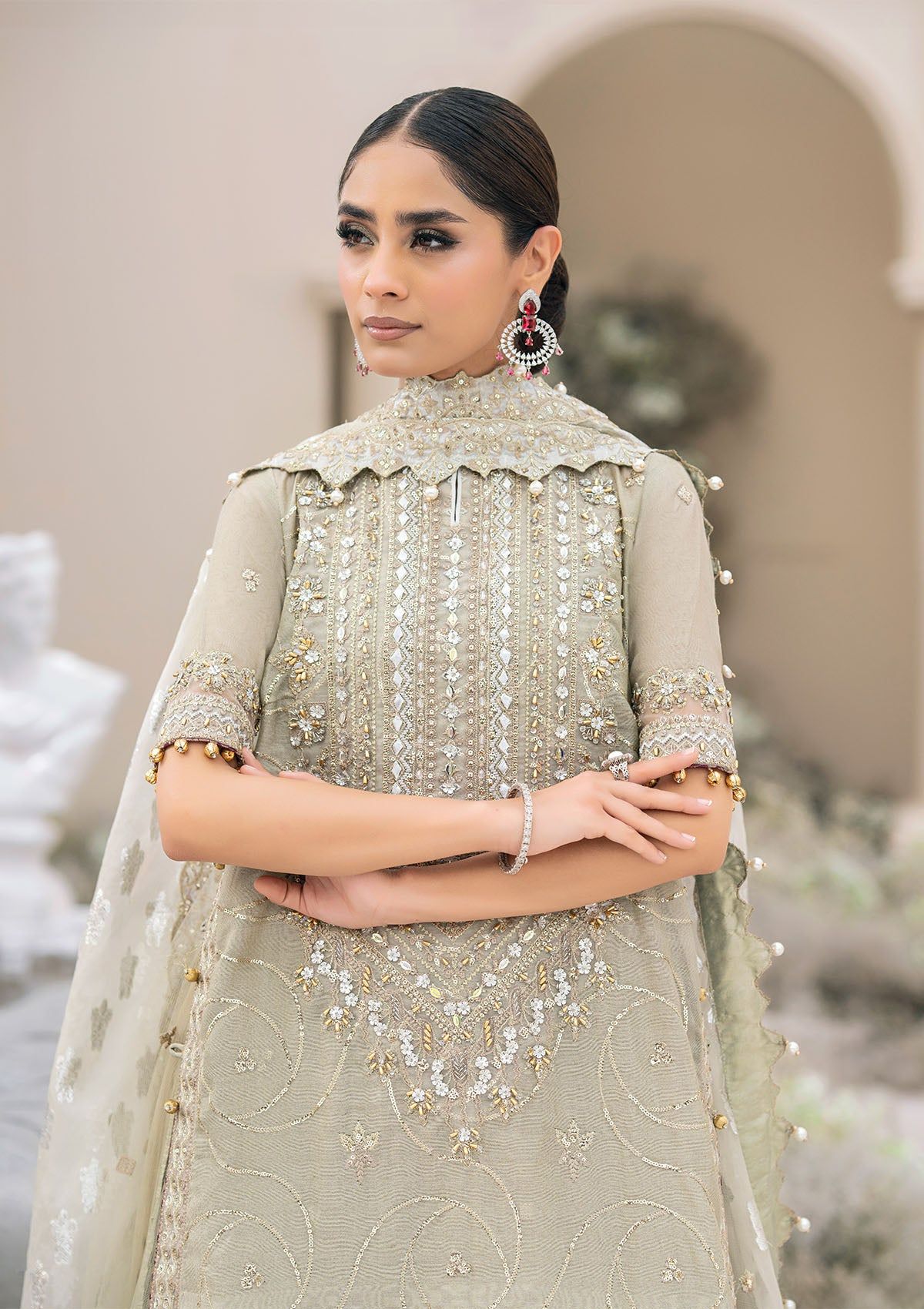 Aik Wedding Festive V-02'23 Look-04