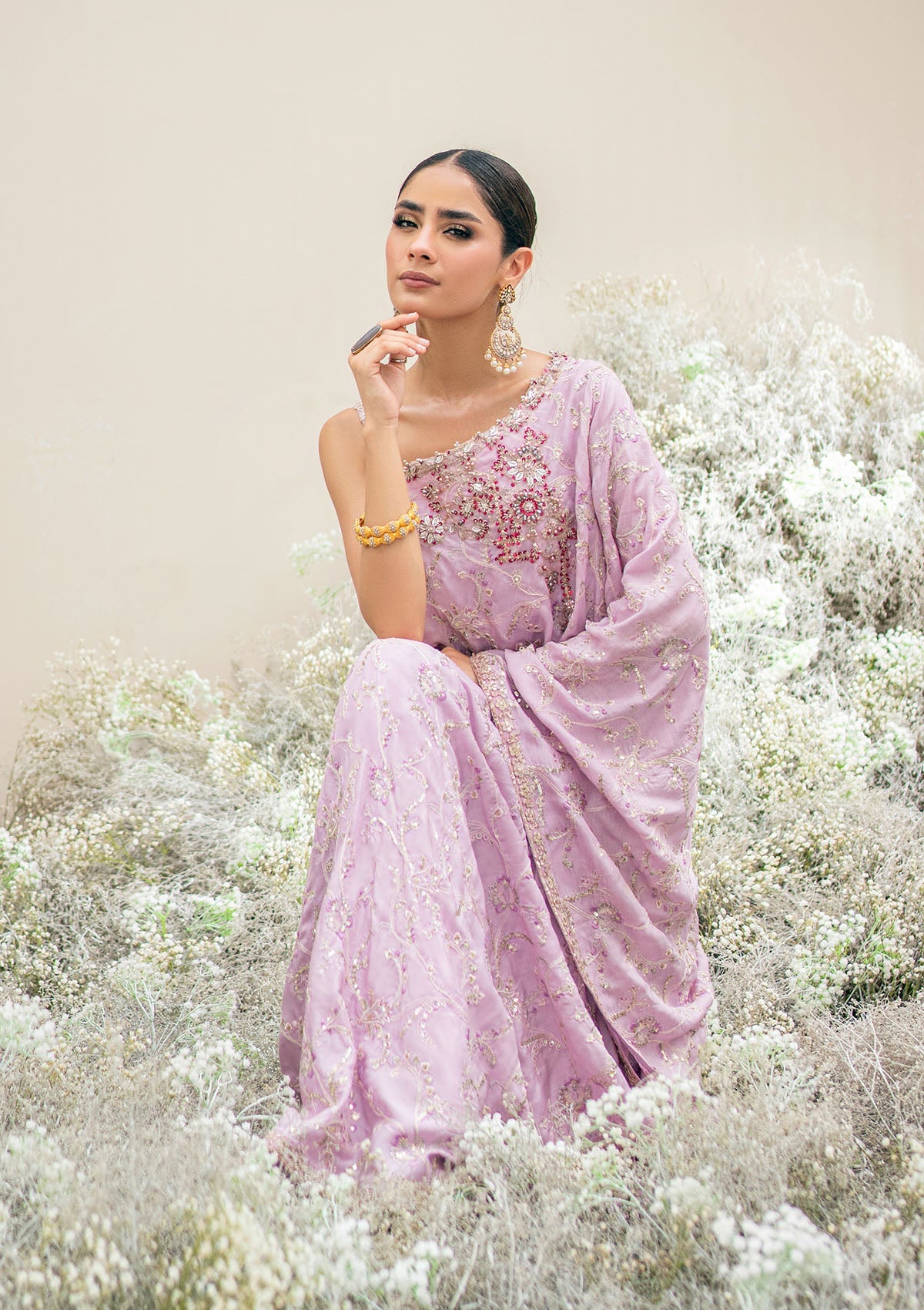 Aik Wedding Festive V-02'23 Look-06