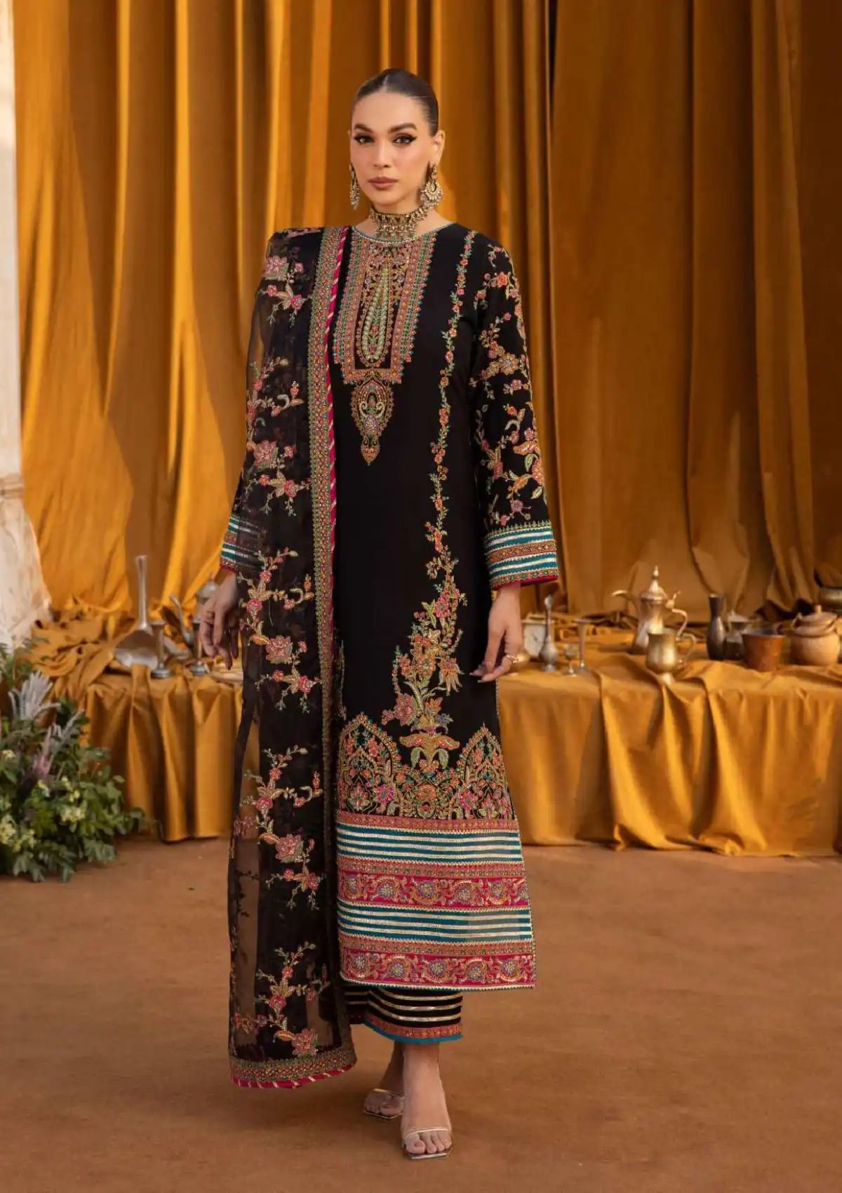 mohsin-saeed-fabrics-luxury-fashion-collection-daily-wear-wedding-and-formal-in-budget-This-product-is-from-zarizaa-almari-naaz25-d-08-surma-is-available-on-Mohsin-saeed-fabrics-website.