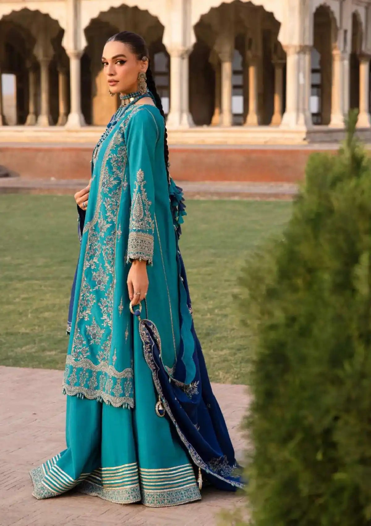 mohsin-saeed-fabrics-luxury-fashion-collection-daily-wear-wedding-and-formal-in-budget-This-product-is-from-zarizaa-almari-naaz25-d-11-pana-is-available-on-Mohsin-saeed-fabrics-website.