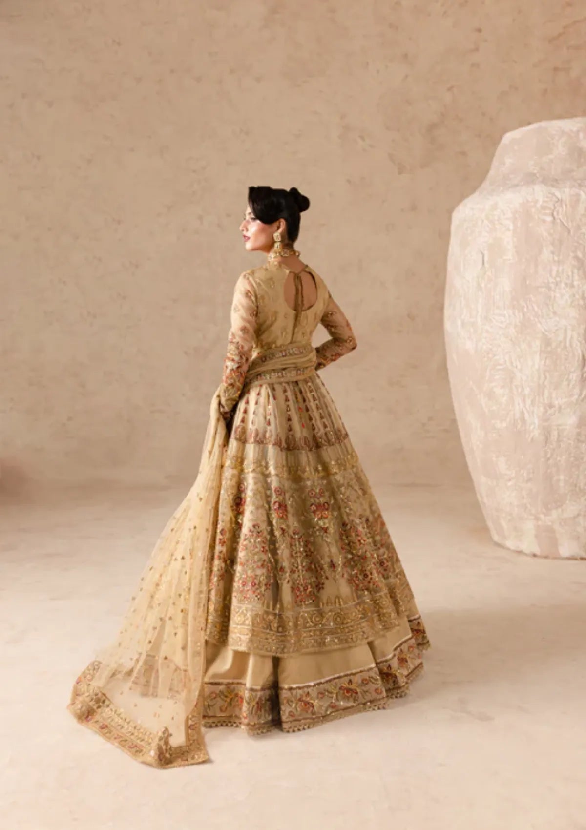 mohsin-saeed-fabrics-designer-daily-wear-formal-and-wedding-suits-within-budget-This-product-is-from-imran-ramzan-cherie25-aurora-is-available-on-Mohsin-saeed-fabrics-website.