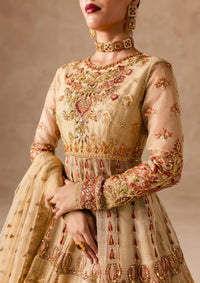 mohsin-saeed-fabrics-designer-daily-wear-formal-and-wedding-suits-within-budget-This-product-is-from-imran-ramzan-cherie25-aurora-is-available-on-Mohsin-saeed-fabrics-website.