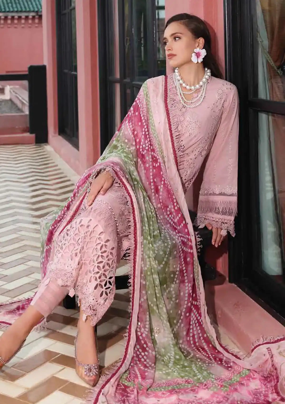 mohsin-saeed-fabrics-designer-daily-wear-formal-and-wedding-suits-within-budget-This-product-is-from-nureh-bazar-unstitched-lawn25-is-available-on-Mohsin-saeed-fabrics-website.