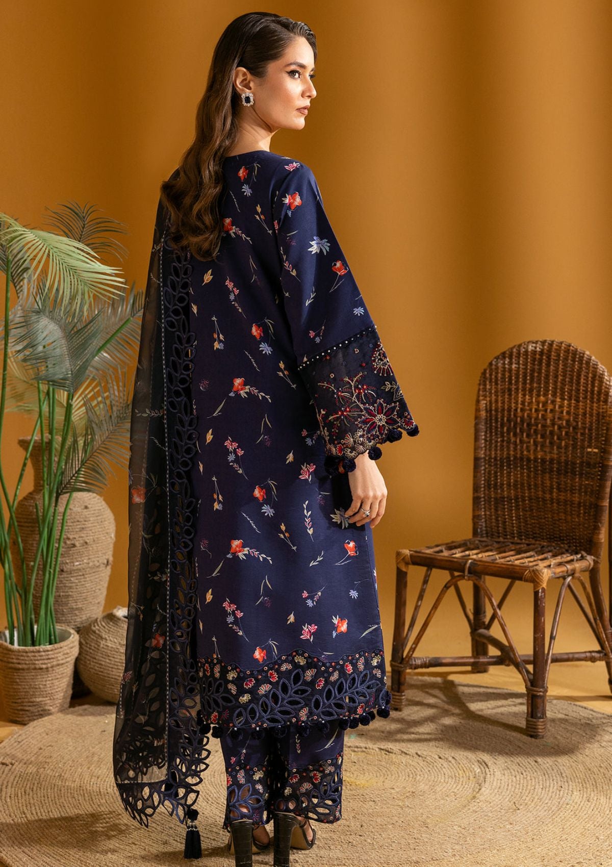 Maahi Print Emb Lawn by Alizeh'24 D-05 IRIS - Mohsin Saeed Fabrics