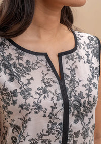 mohsin-saeed-fabrics-is-selling-online-and-in stores-Luxury-daily-wear-wedding-wear-formal-wear-in-budgeted-price-This-product-is-from-beechtree-printed-lawn-25-d-06-is-available-on-Mohsin-saeed-fabrics-website.