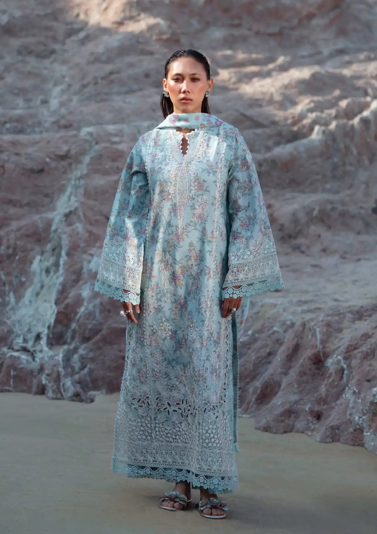 mohsin-saeed-fabrics-is-selling-online-and-in stores-Luxury-daily-wear-wedding-wear-formal-wear-in-budgeted-price-This-product-is-from-afrozeh-summer-togetger25-d-07-aquamarine-is-available-on-Mohsin-saeed-fabrics-website.