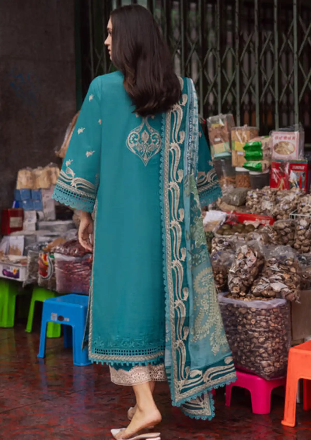 mohsin-saeed-fabrics-affordable-luxury-outfits-for-daily-formal-and-wedding-wear-This-product-is-from-marjjan-carnation25-mbl-15-b-light-zinc-is-available-on-Mohsin-saeed-fabrics-website.