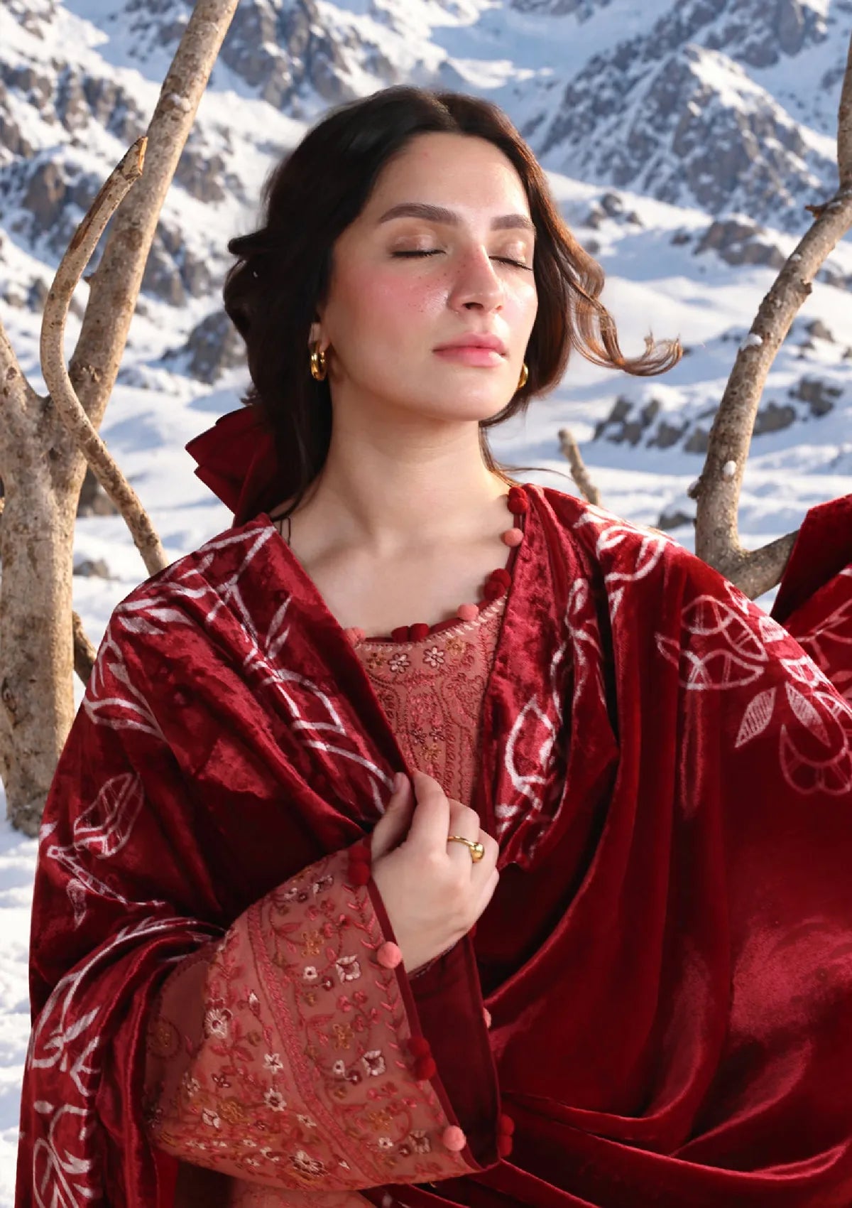 Rang Rasiya Carnation Winter'26 -ROSEA