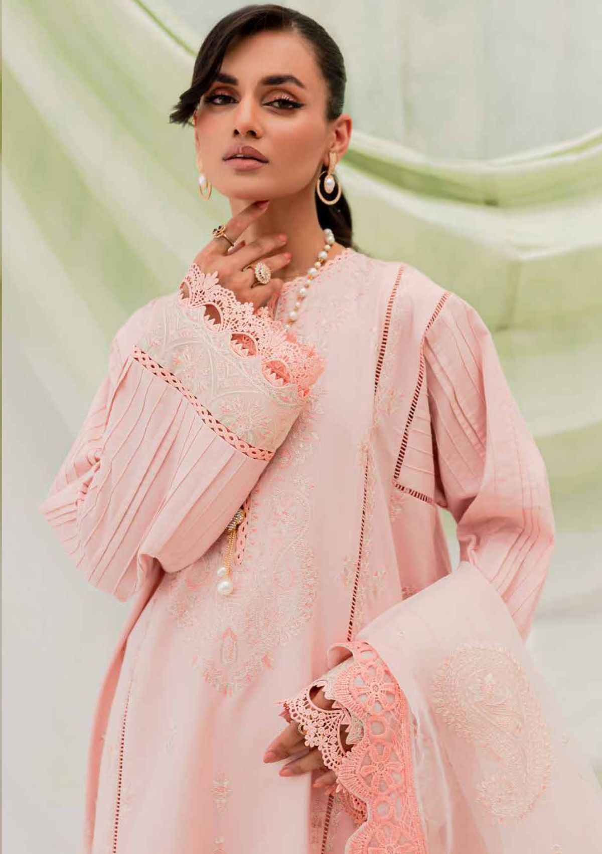 Freesia Mahru Luxury Lawn'23 MLFD-152(Porna) - Mohsin Saeed Fabrics