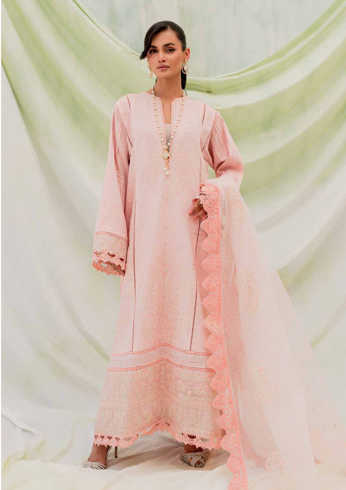Freesia Mahru Luxury Lawn'23 MLFD-152(Porna) - Mohsin Saeed Fabrics