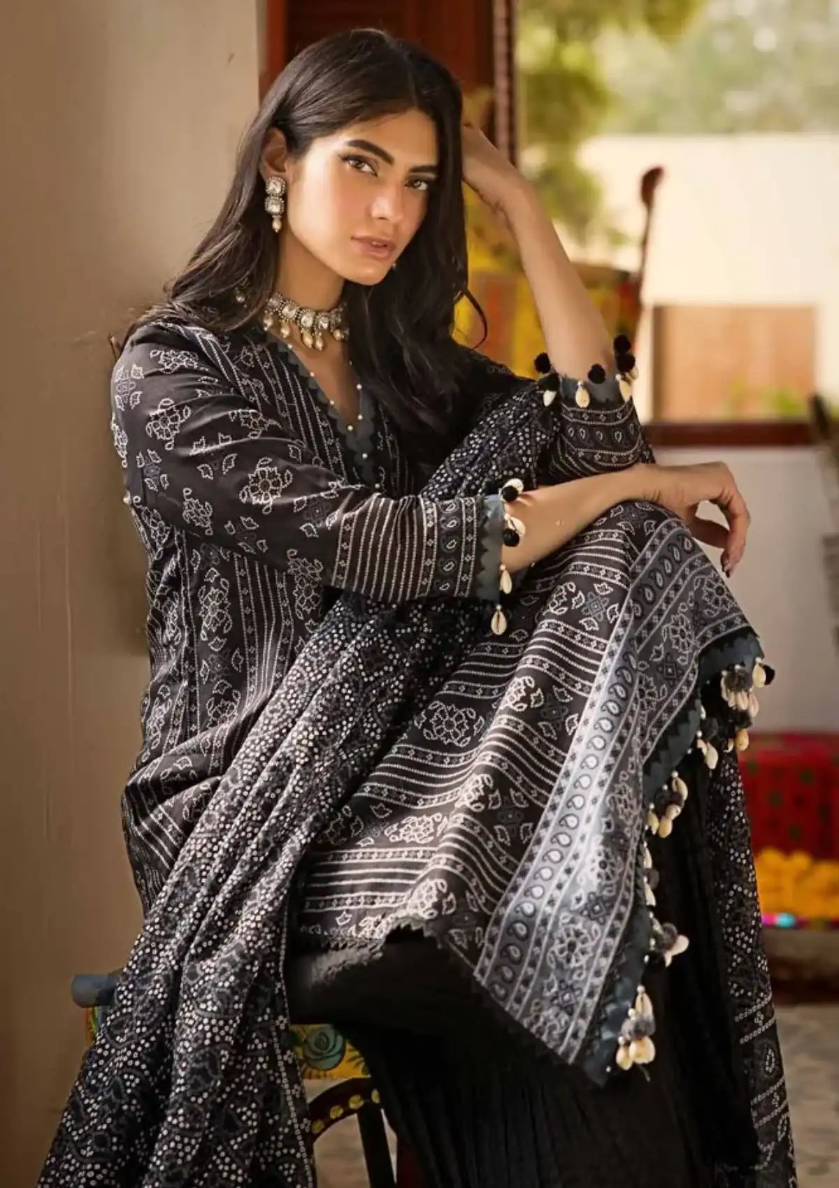 Gul Ahmed Chunri Lawn'24 3 Pcs CL-42009-B