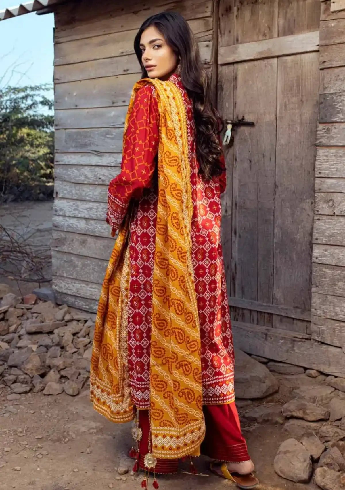 Gul Ahmed Chunri Lawn'24 3 Pcs CL-42061-A - Mohsin Saeed Fabrics