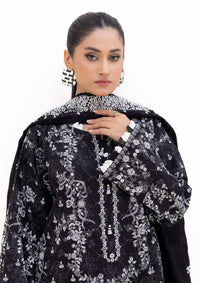 Gul Ahmed Embroidered Winter'24 CN-42002