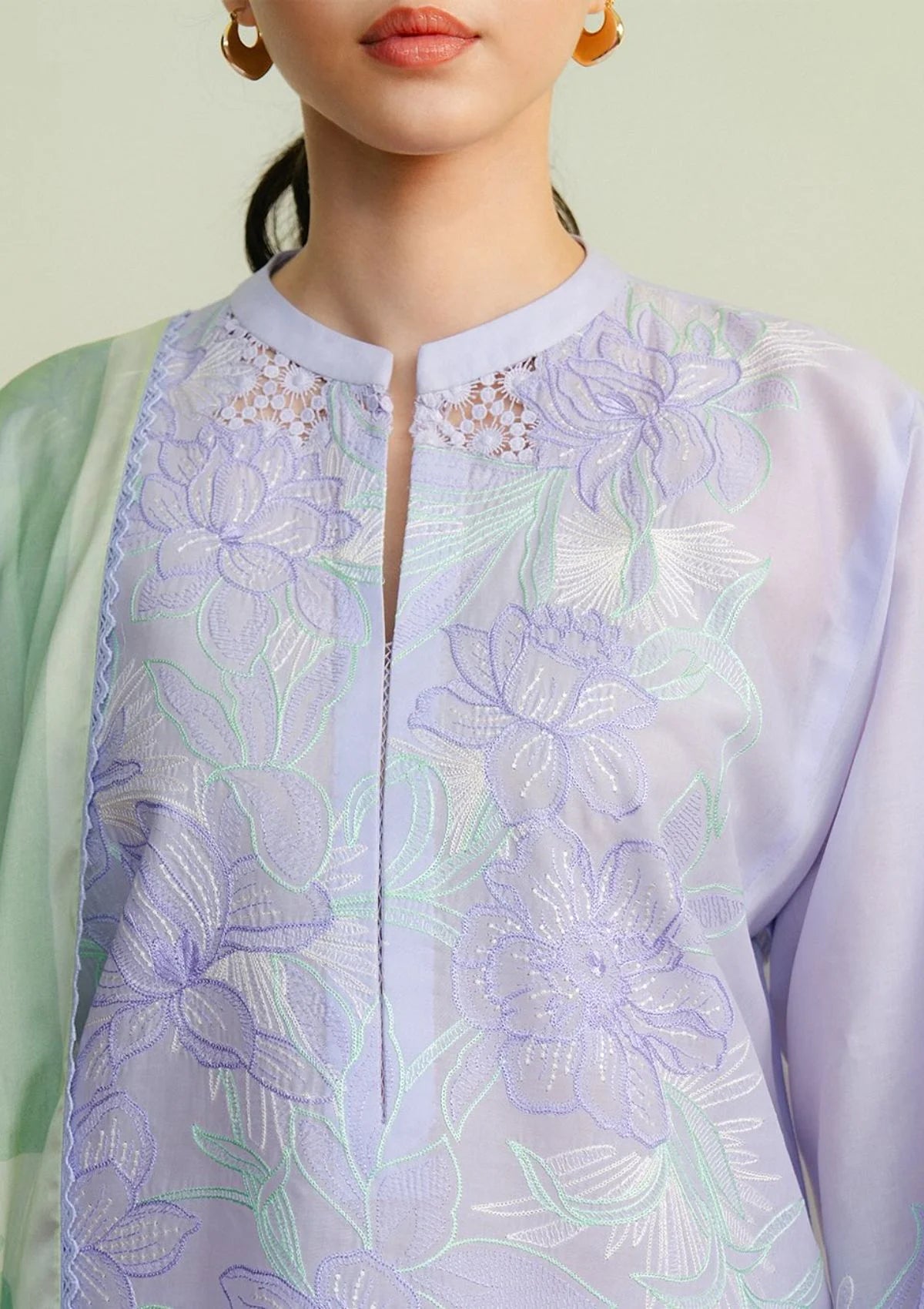 mohsin-saeed-fabrics-luxury-fashion-collection-daily-wear-wedding-and-formal-in-budget-This-product-is-from-coco-by-zara-shahjahan-lawn-25-1a-bloom-is-available-on-Mohsin-saeed-fabrics-website.