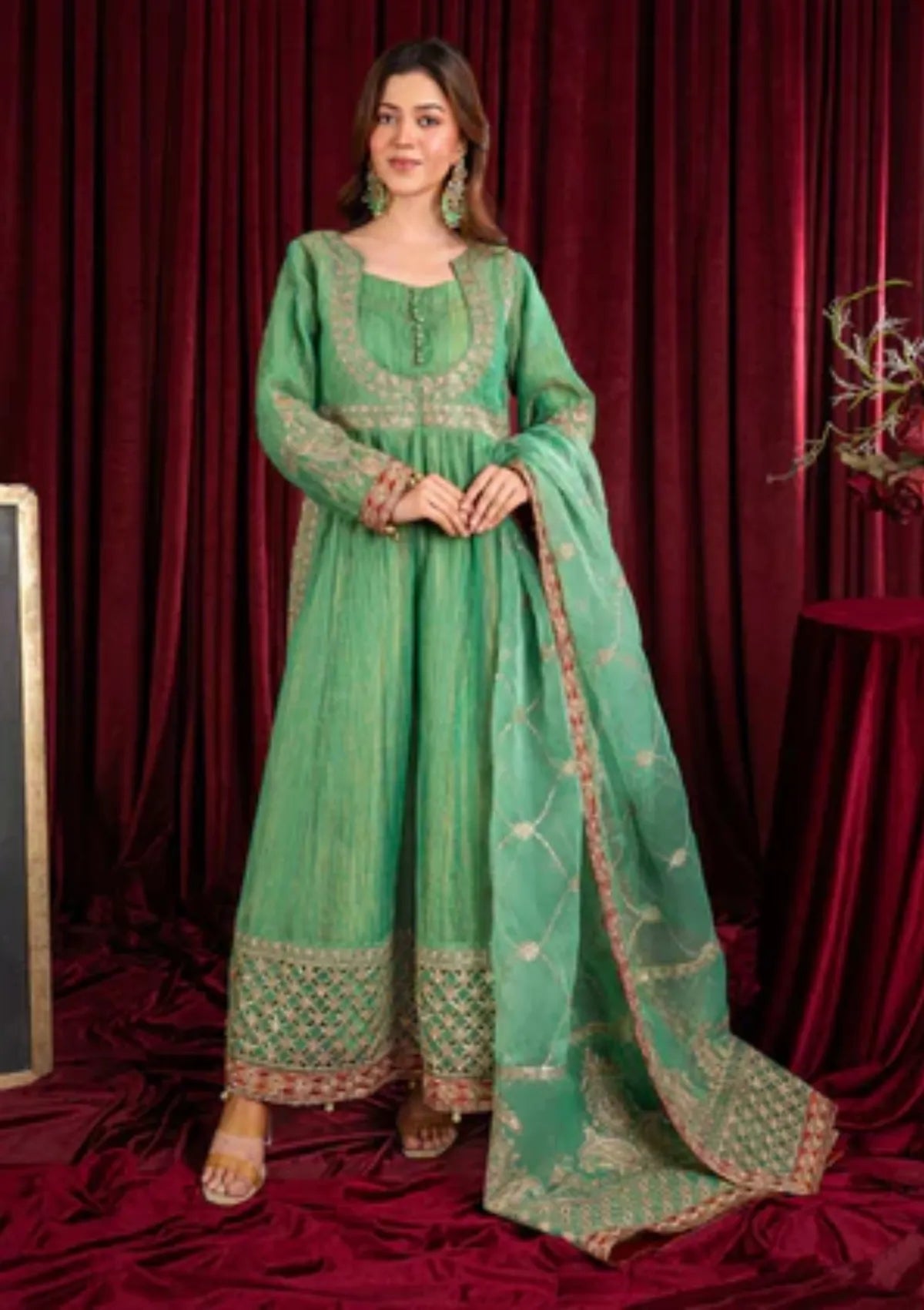 mohsin-saeed-fabrics-luxury-fashion-collection-daily-wear-wedding-and-formal-in-budget-This-product-is-from-naaz-luxury-pret-fabia-1604-is-available-on-Mohsin-saeed-fabrics-website.