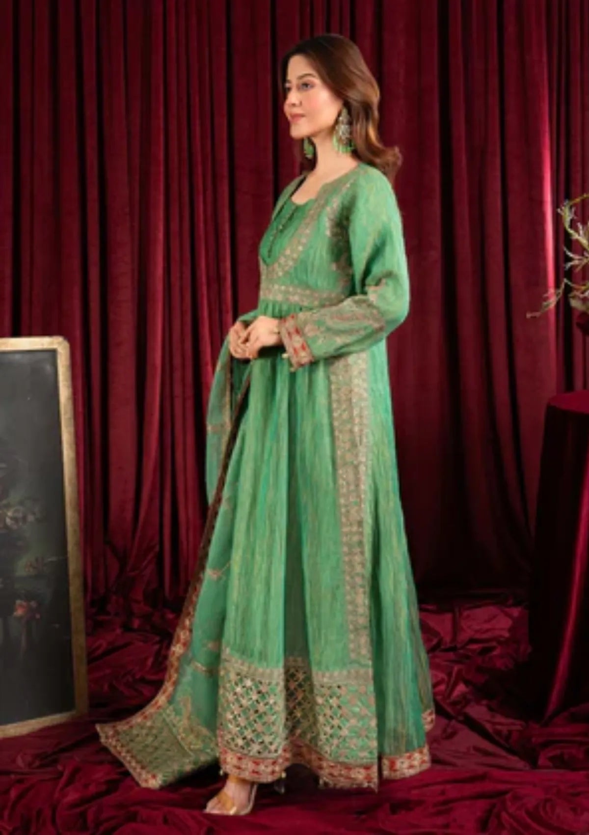 mohsin-saeed-fabrics-luxury-fashion-collection-daily-wear-wedding-and-formal-in-budget-This-product-is-from-naaz-luxury-pret-fabia-1604-is-available-on-Mohsin-saeed-fabrics-website.