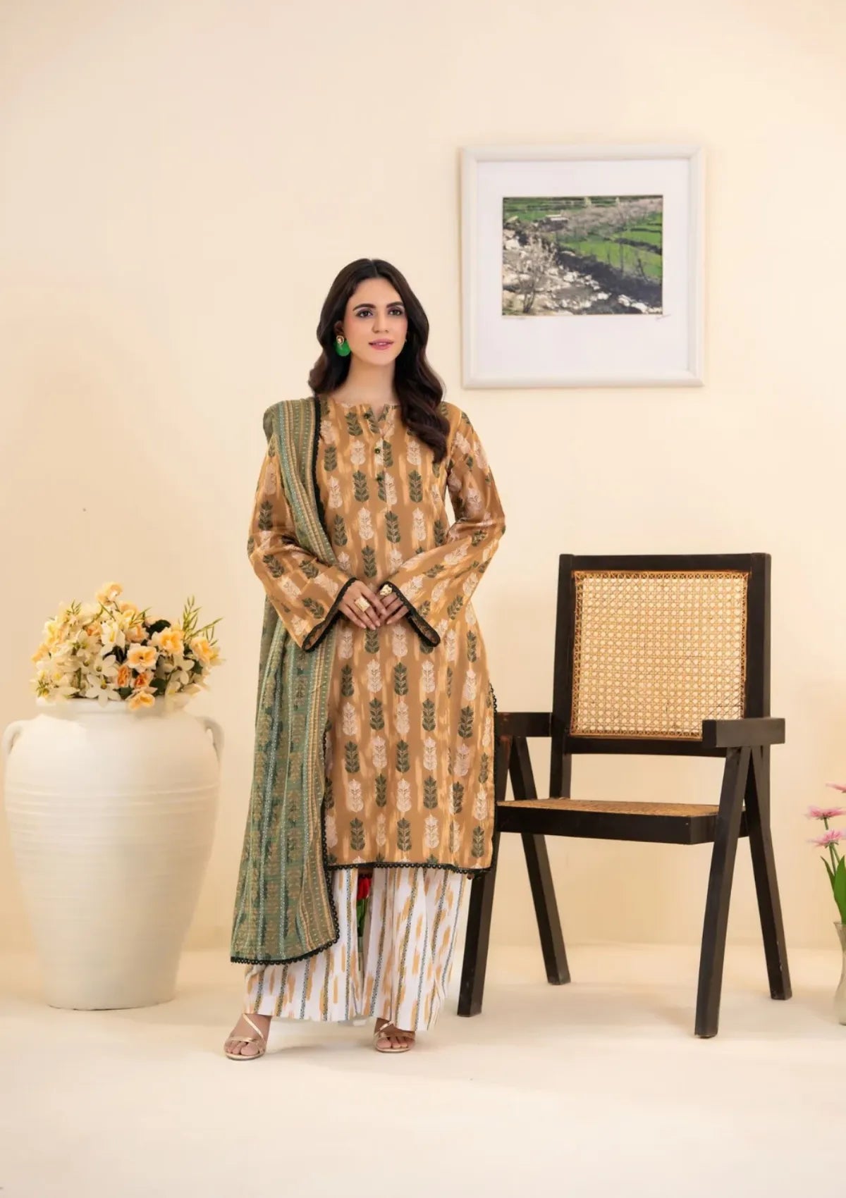 mohsin-saeed-fabrics-affordable-luxury-outfits-for-daily-formal-and-wedding-wear-This-product-is-from-zesh-coco-prints25-drop-30-article-02-is-available-on-Mohsin-saeed-fabrics-website.