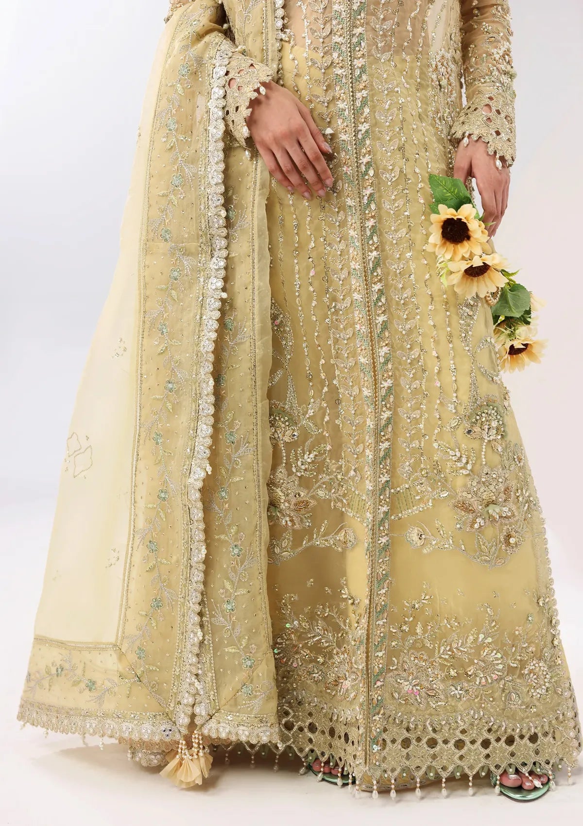 Sardinia L'amore Luxury Handwork Edit'25 D-02 Amber haze