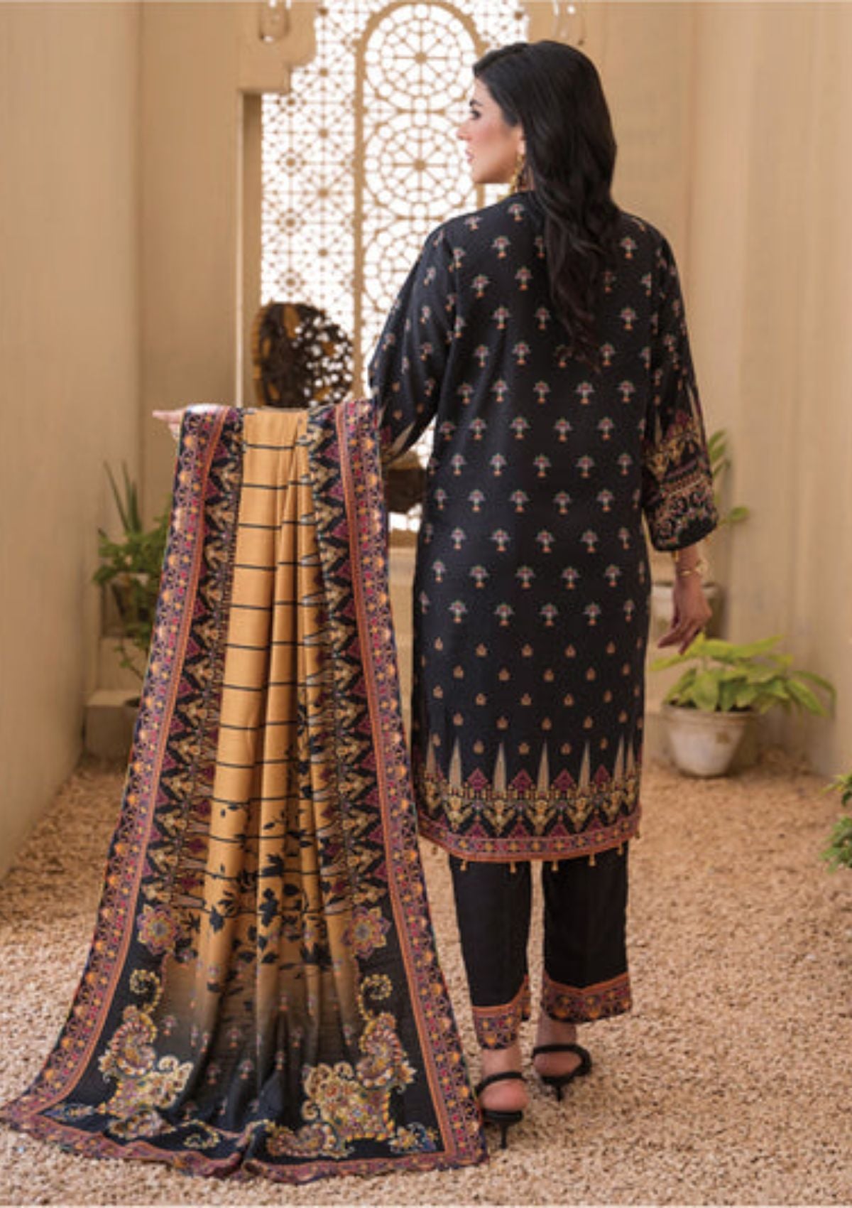 Rosaliana Slub Chikankari By MTF'23 D-05 - Mohsin Saeed Fabrics