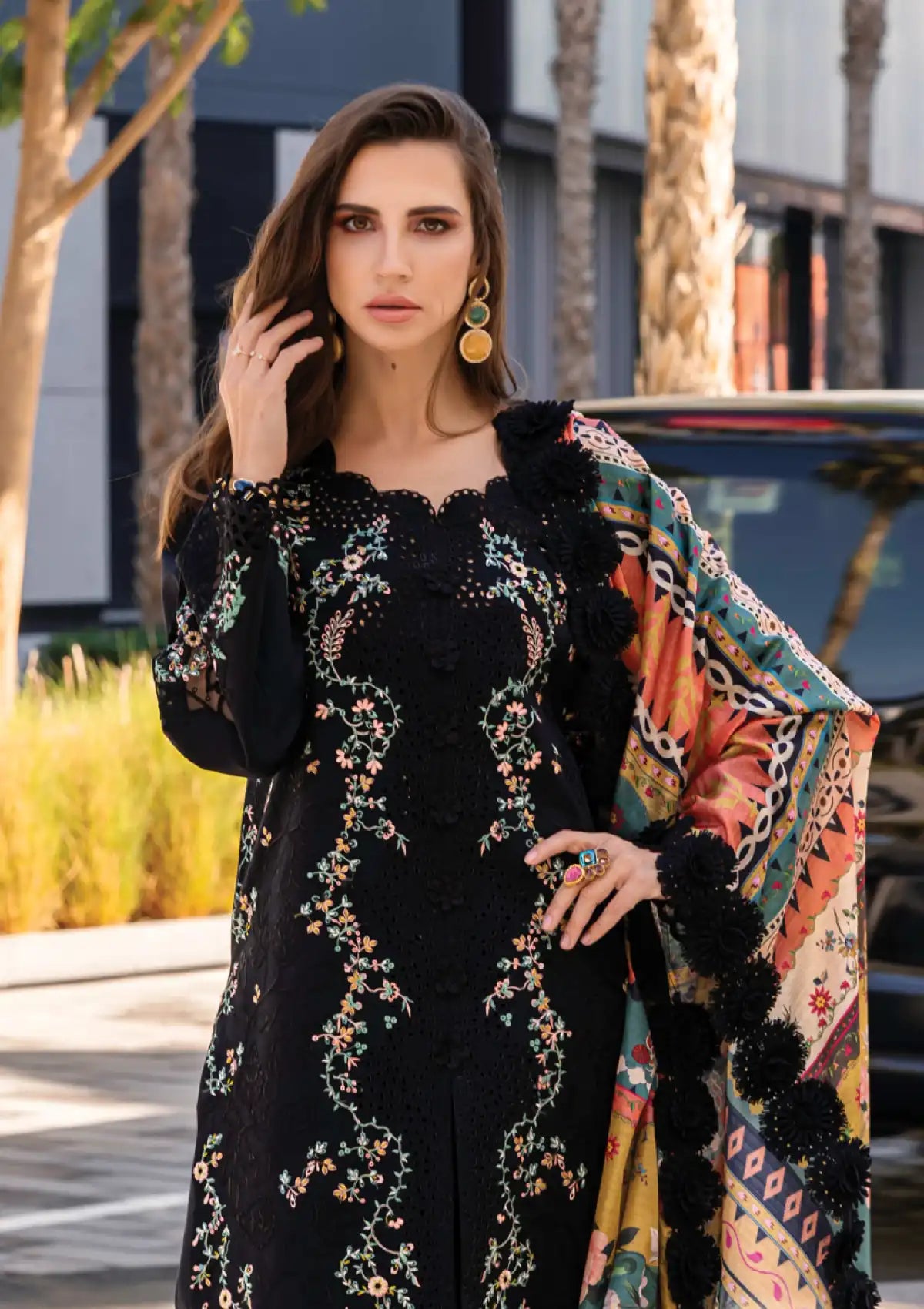 mohsin-saeed-fabrics-affordable-luxury-outfits-for-daily-formal-and-wedding-wear-This-product-is-from-rang-rasiya-carnation-lawn25-d-13-sophie-is-available-on-Mohsin-saeed-fabrics-website.