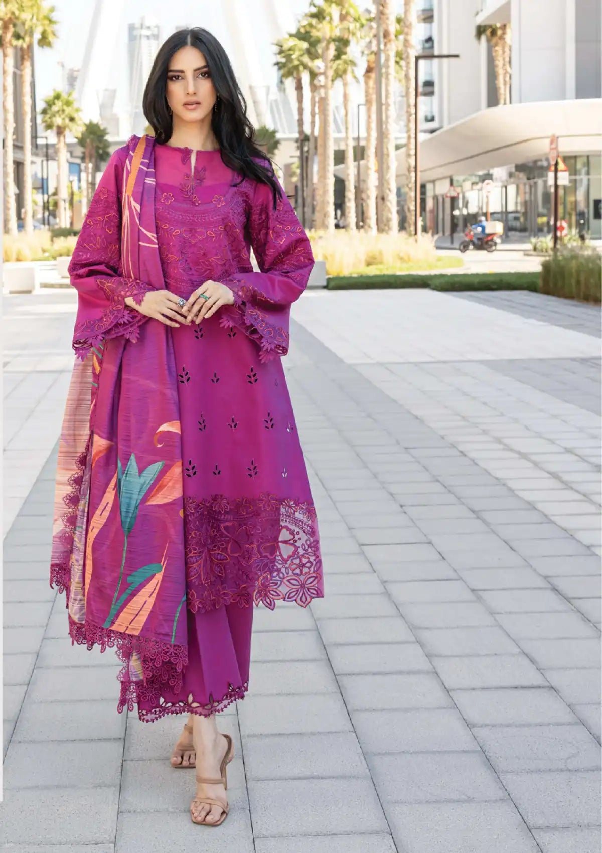 mohsin-saeed-fabrics-affordable-luxury-outfits-for-daily-formal-and-wedding-wear-This-product-is-from-rang-rasiya-carnation-lawn25-d-10-mahra-is-available-on-Mohsin-saeed-fabrics-website.