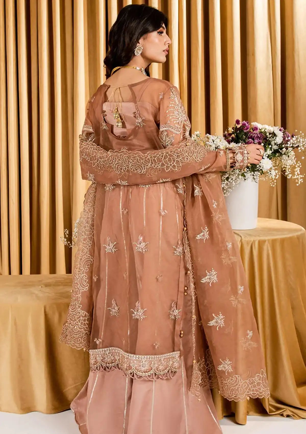 Dastaan By Neeshay'25 Shireen