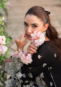 mohsin-saeed-fabrics-affordable-luxury-outfits-for-daily-formal-and-wedding-wear-This-product-is-from-elaf-luxury-lawn25-vol-2-elh-6a-serena-is-available-on-Mohsin-saeed-fabrics-website.