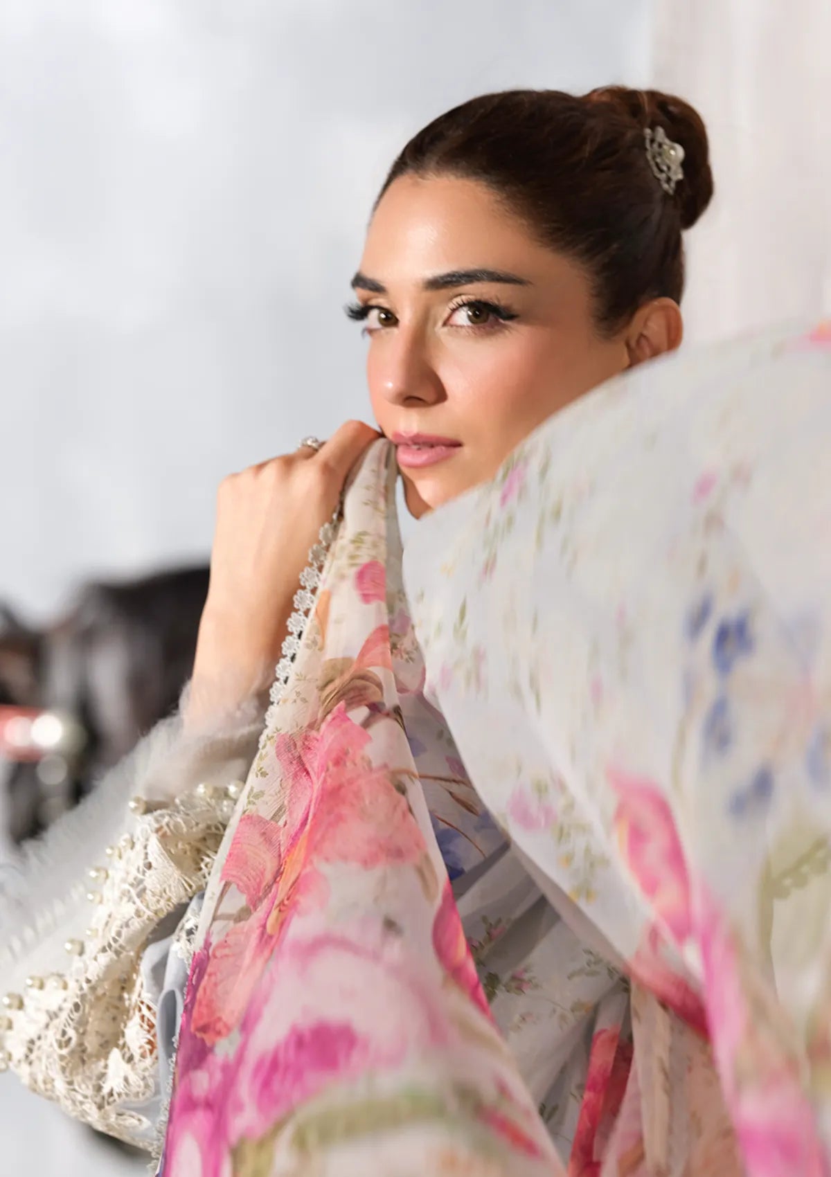 mohsin-saeed-fabrics-designer-daily-wear-formal-and-wedding-suits-within-budget-This-product-is-from-elaf-luxury-lawn25-vol-2-elh-7b-issabel-is-available-on-Mohsin-saeed-fabrics-website.