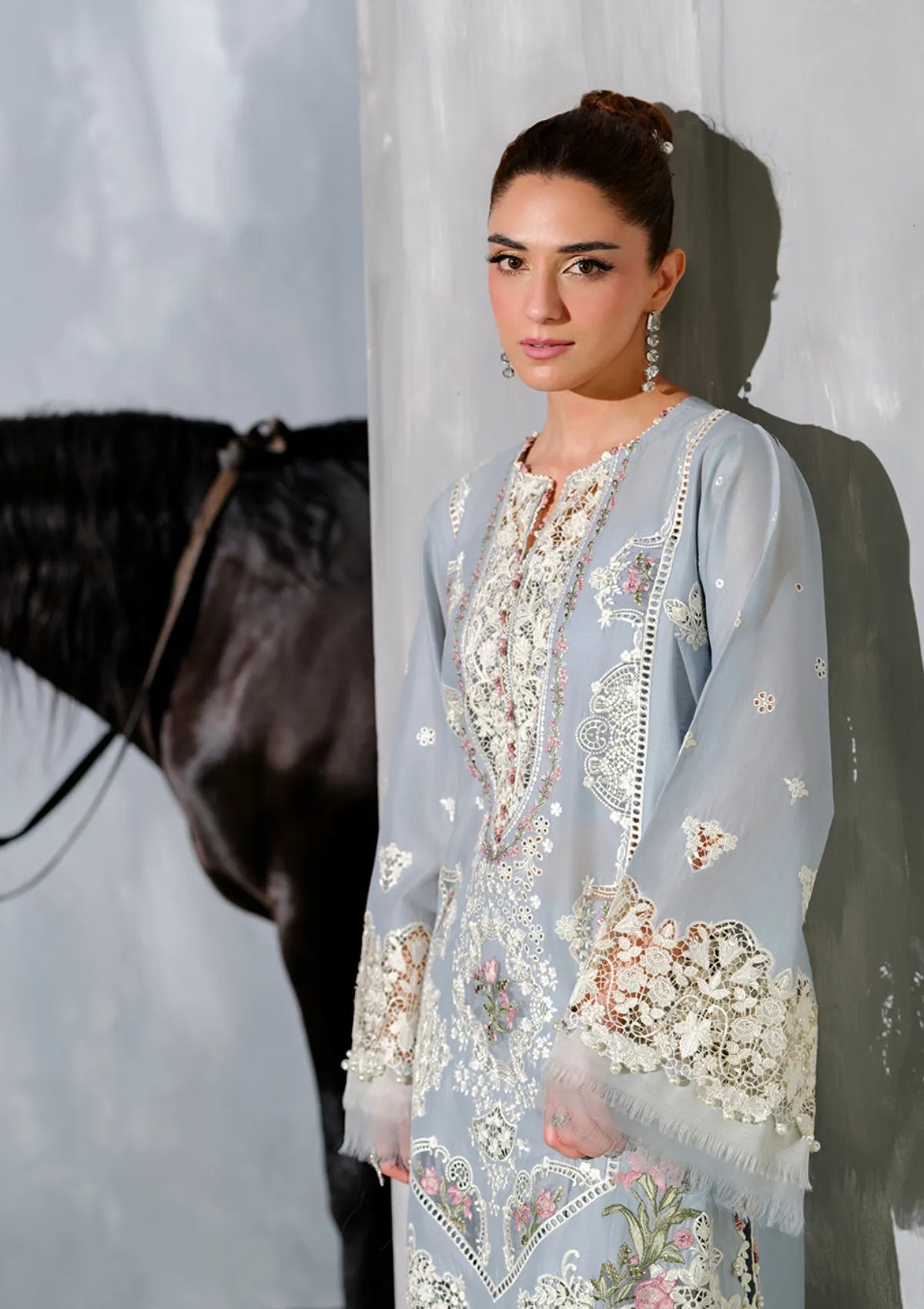 mohsin-saeed-fabrics-designer-daily-wear-formal-and-wedding-suits-within-budget-This-product-is-from-elaf-luxury-lawn25-vol-2-elh-7b-issabel-is-available-on-Mohsin-saeed-fabrics-website.