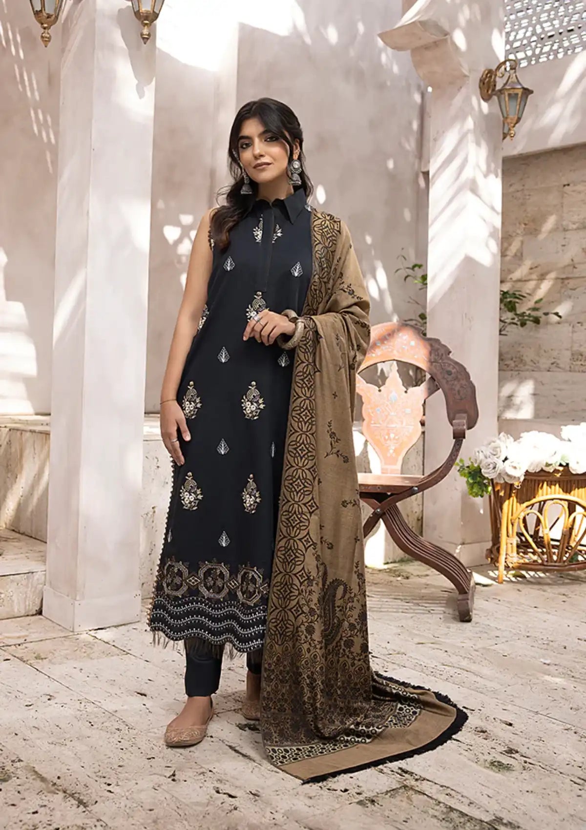 Humdum Elak Emb Khaddar'23 EL-03 - Mohsin Saeed Fabrics