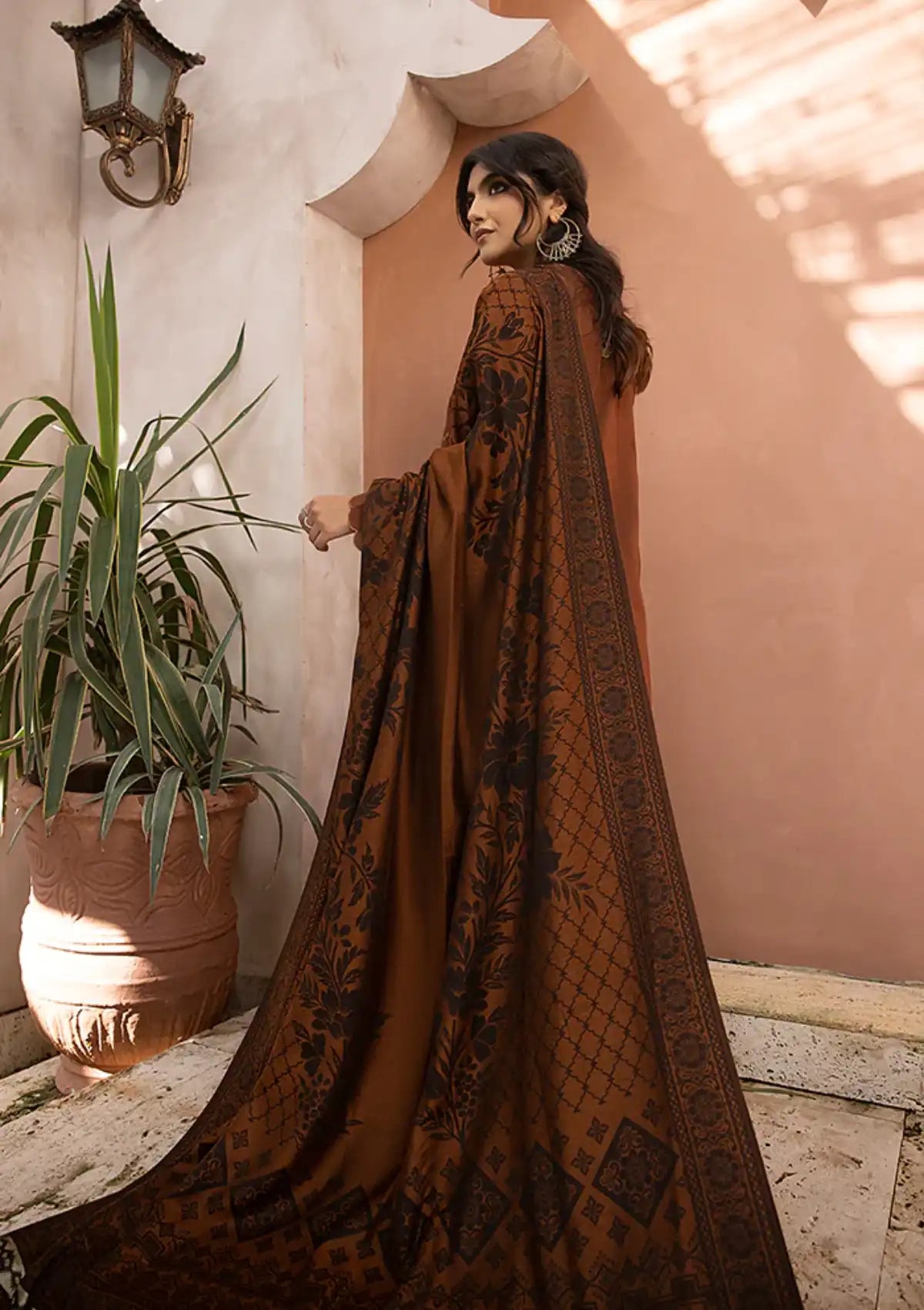 Humdum Elak Emb Khaddar'23 EL-09 - Mohsin Saeed Fabrics