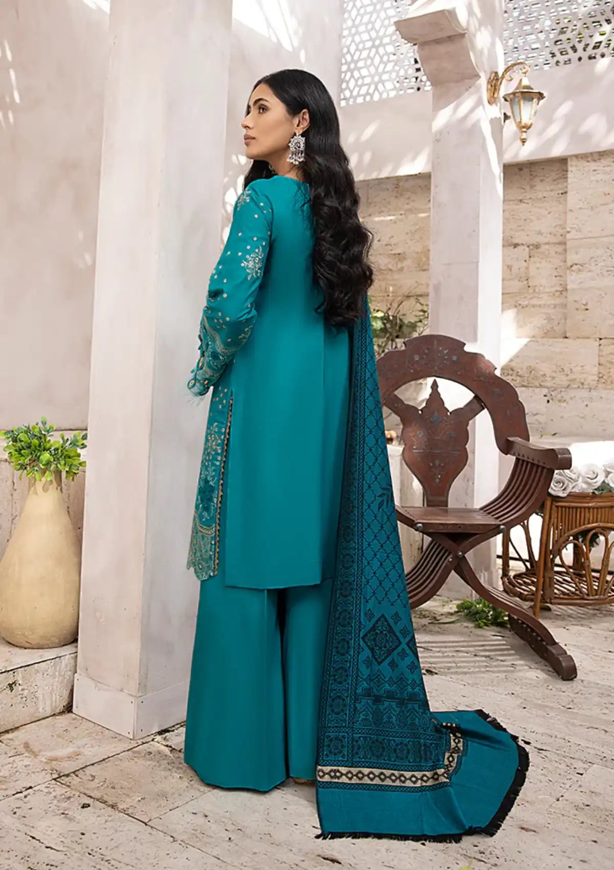 Humdum Elak Emb Khaddar'23 EL-10 - Mohsin Saeed Fabrics