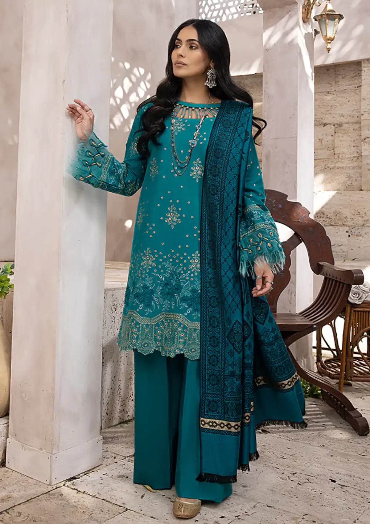 Humdum Elak Emb Khaddar'23 EL-10 - Mohsin Saeed Fabrics
