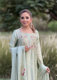 mohsin-saeed-fabrics-is-selling-online-and-in stores-Luxury-daily-wear-wedding-wear-formal-wear-in-budgeted-price-This-product-is-from-sidra-fahad-elianna25-sf-206-is-available-on-Mohsin-saeed-fabrics-website.