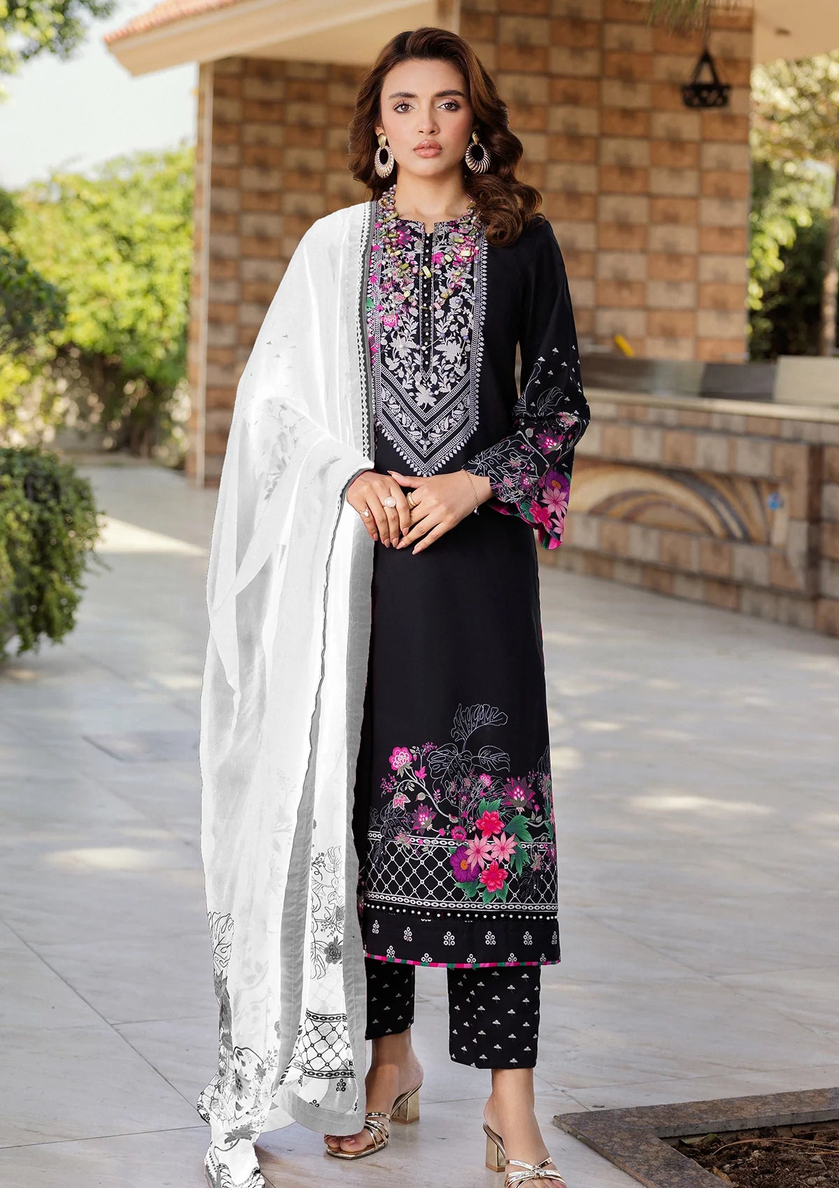 mohsin-saeed-fabrics-designer-daily-wear-formal-and-wedding-suits-within-budget-This-product-is-from-charizma-c-print-vol-0125-cp5-04-is-available-on-Mohsin-saeed-fabrics-website.