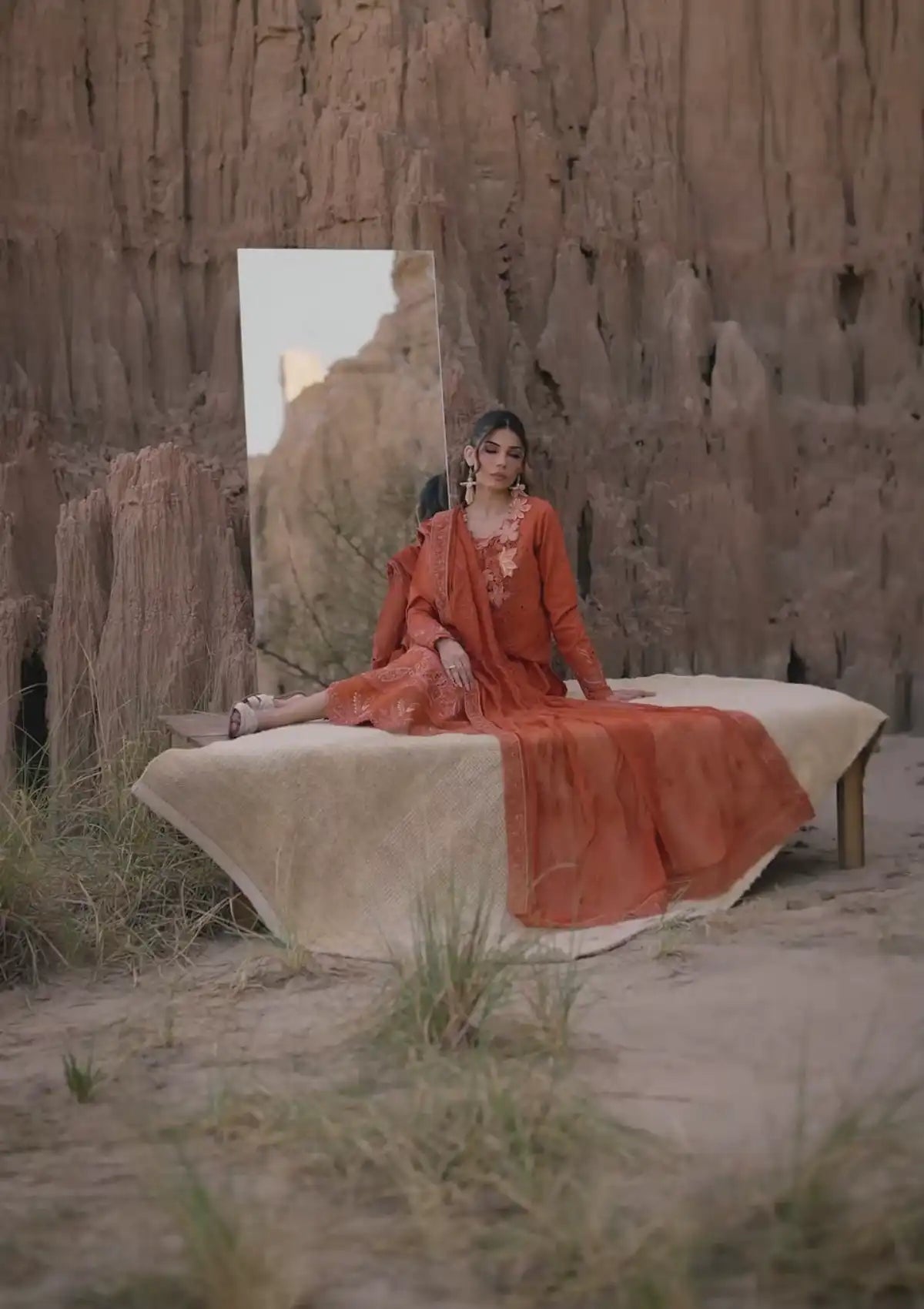 mohsin-saeed-fabrics-affordable-luxury-outfits-for-daily-formal-and-wedding-wear-This-product-is-from-rang-rasiya-premium-eid-edit25-d-03-mahi-is-available-on-Mohsin-saeed-fabrics-website.