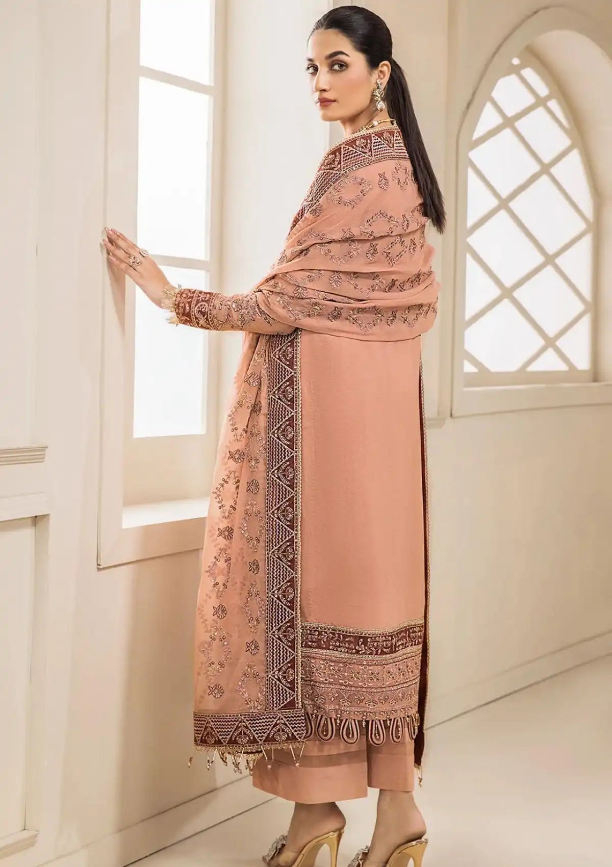 Luxe Atelier By Farasha'23 D-02 Carnelian